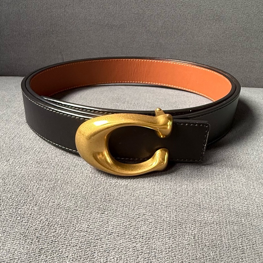Coach Black/Brown Leather Women’s Buckle Gold Reversible Belt XL